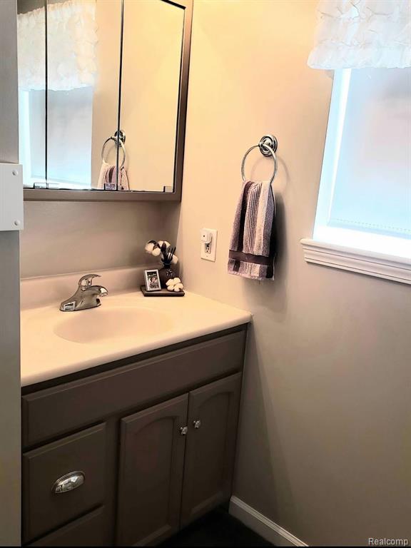 1017 Squaw Creek Road, Fostoria, MI 48435 — Photo 24