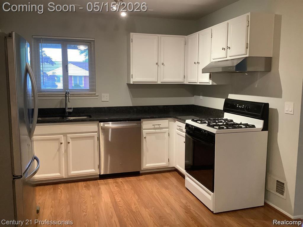 1646 Heritage Drive, Canton, MI 48188 — Photo 5