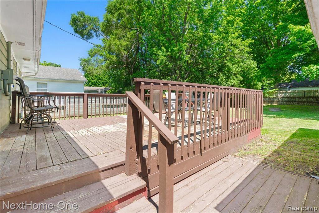 418 N HOWARD, Webberville, MI 48892 — Photo 20