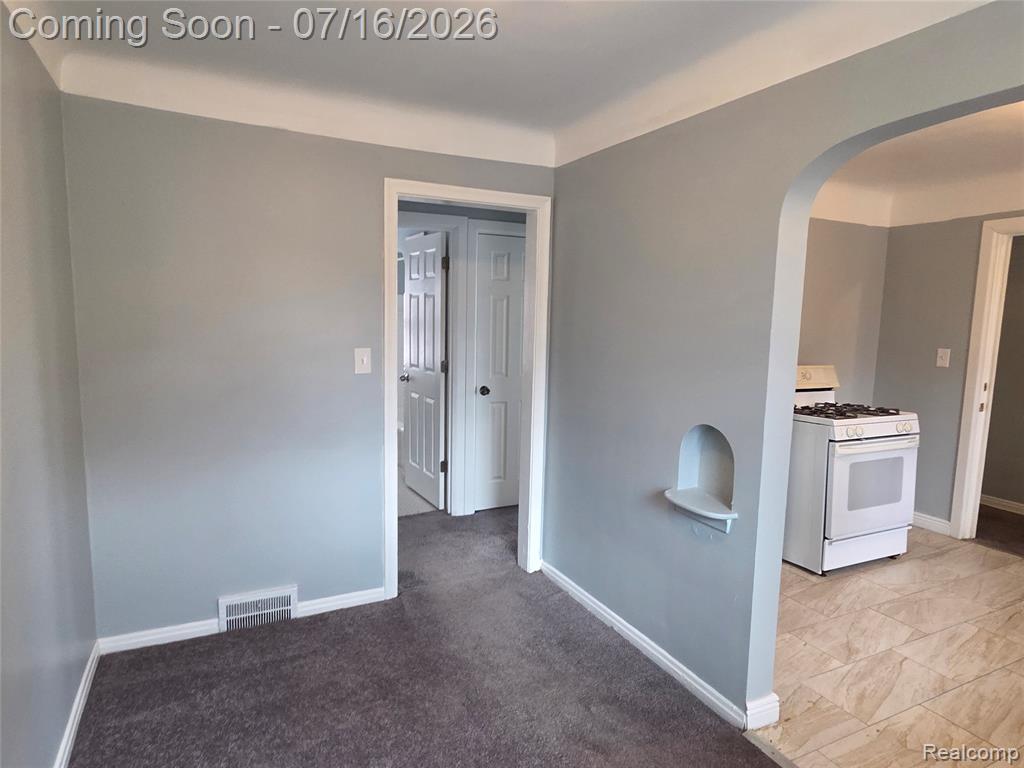 5927 Balfour Road, Detroit, MI 48224 — Photo 8