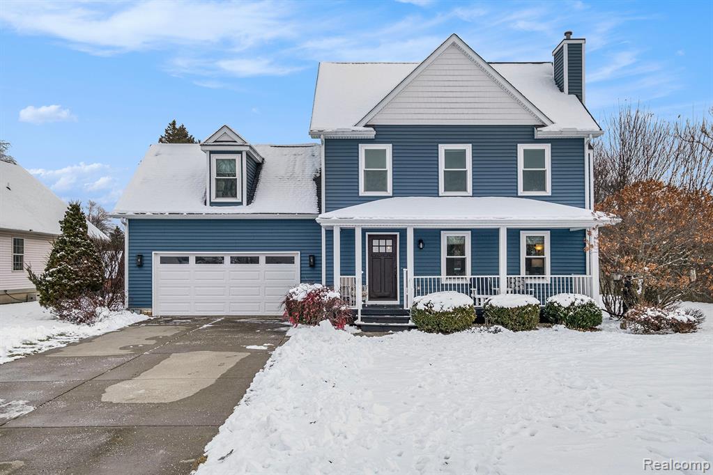 6414 Stonehearth Pass, Grand Blanc, MI 48439 — front exterior
