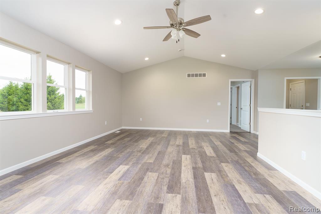 9674 IOSCO RIDGE Drive, Gregory, MI 48137 — Photo 18