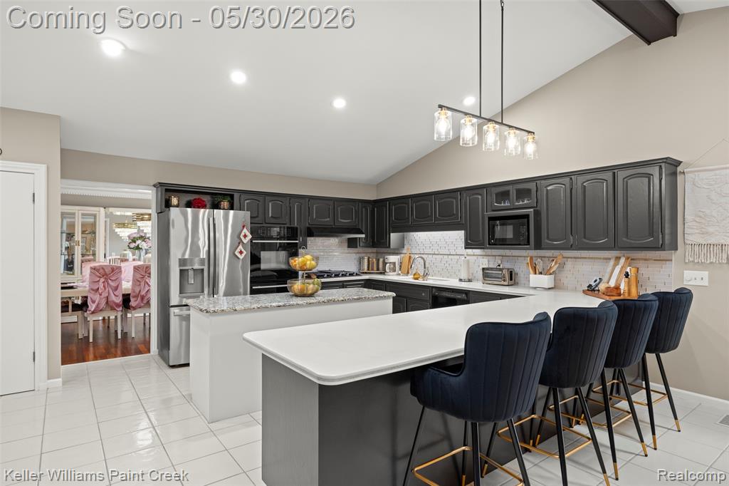 38880 Sahr Court, Clinton Twp, MI 48038 — Photo 10