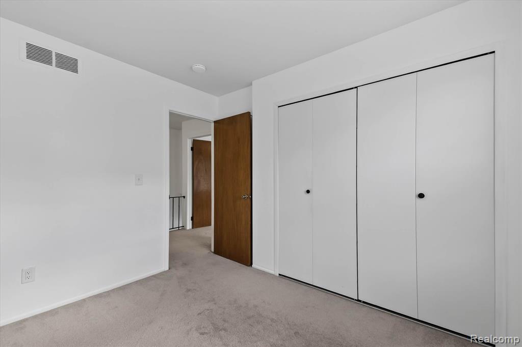 2736 Glenbridge Court, Ann Arbor, MI 48104 — Photo 24