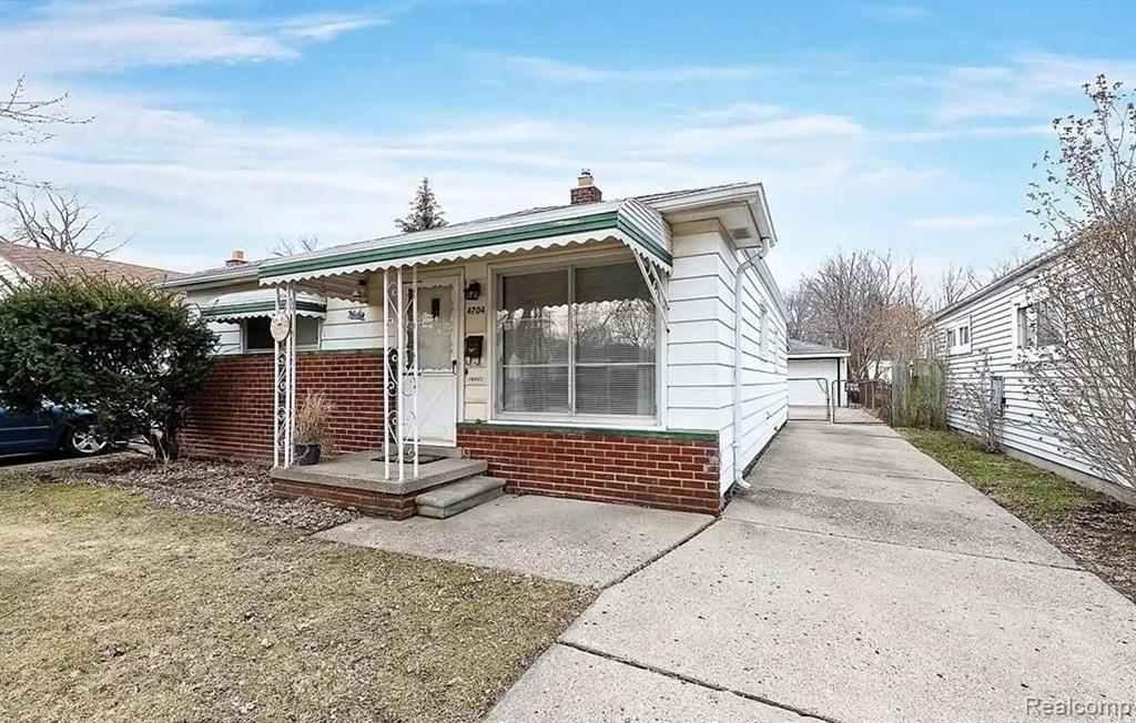 4704 Jackson Street, Dearborn Heights, MI 48125 — Photo 2