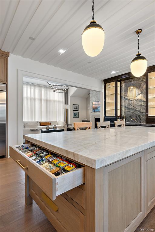 3431 Crooks Road, Troy, MI, 48084