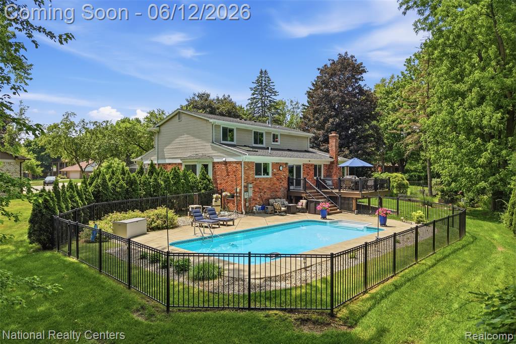 46490 Rockledge Drive, Plymouth, MI 48170 — Photo 56