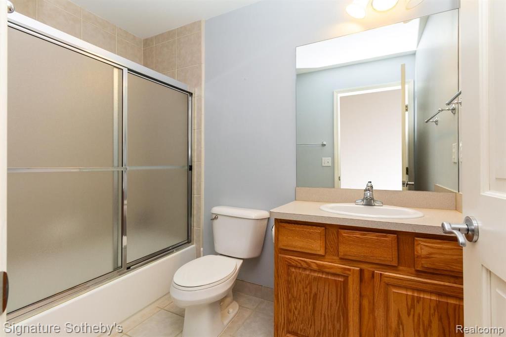 521 James Circle, Royal Oak, MI 48067 — Photo 24