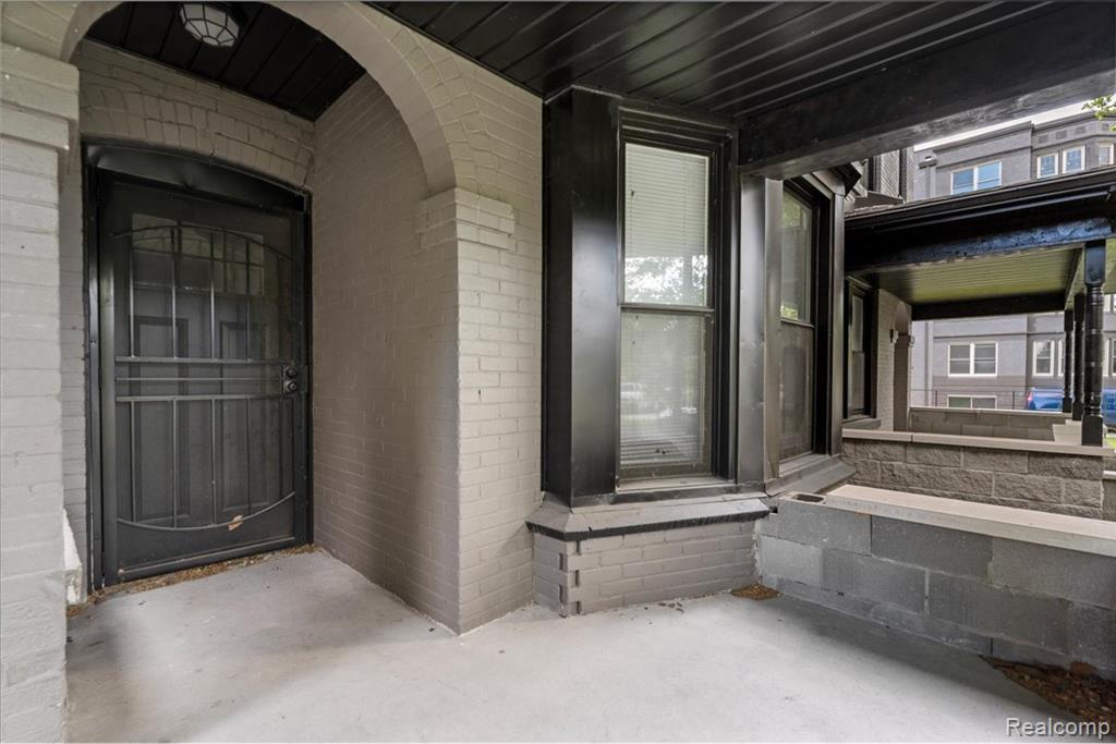 58 E Philadelphia Street E, Detroit, MI 48202 — Photo 4