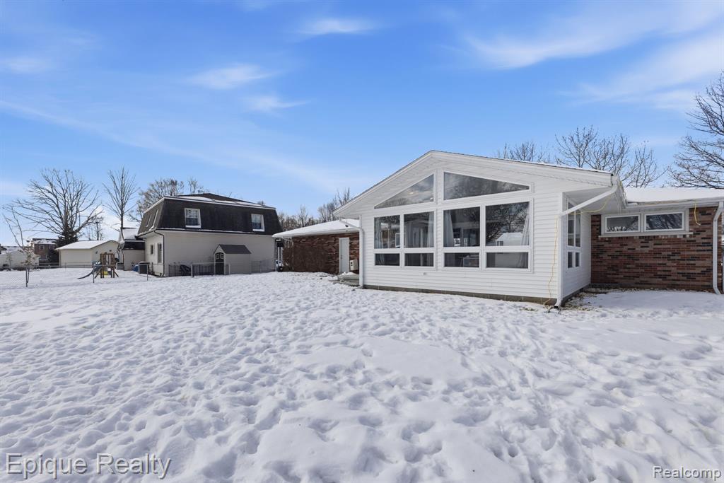1009 Illinois Street, Marysville, MI 48040 — Photo 25