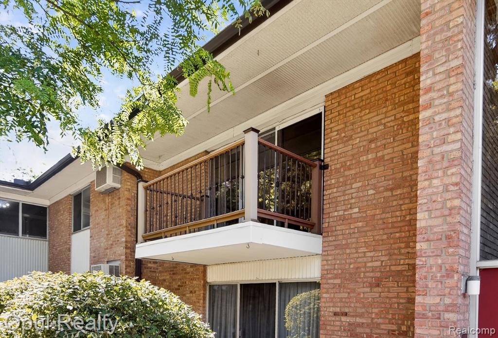 1237 Island Drive, 203, Ann Arbor, MI 48105 — Photo 30