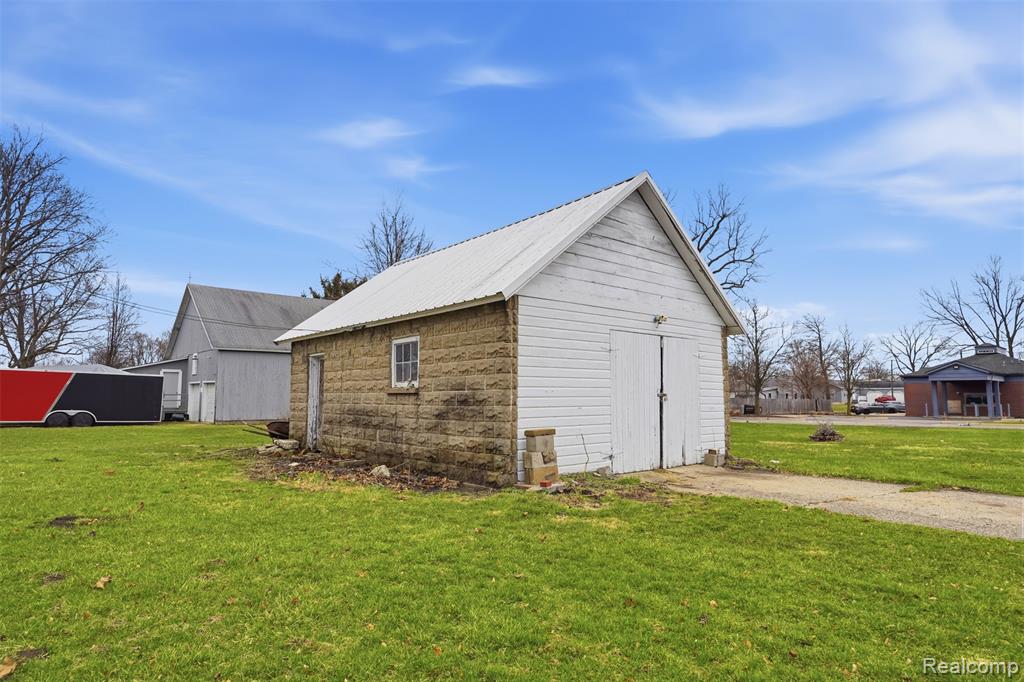 502 E Logan Street, Tecumseh, MI 49286 — Photo 28