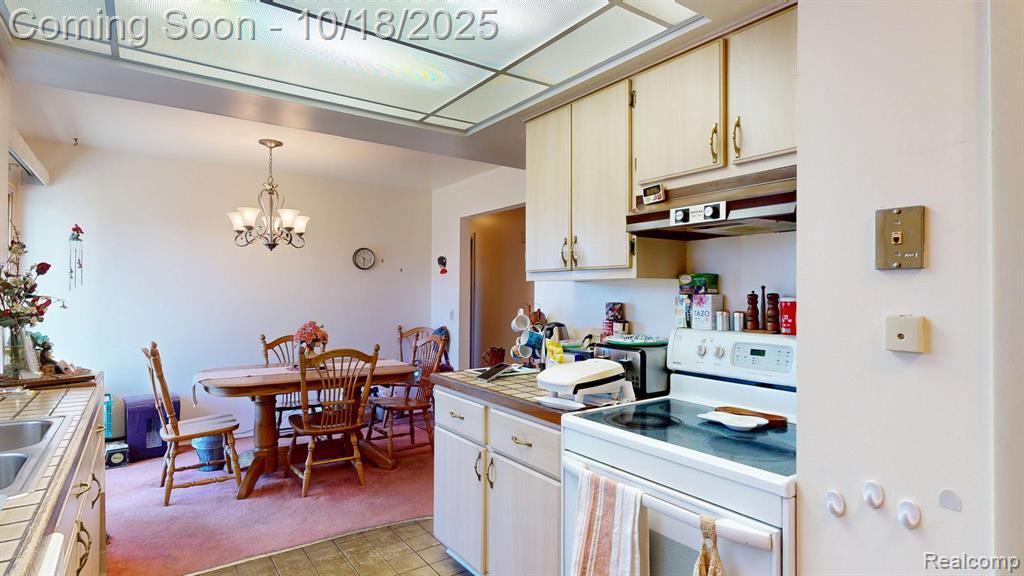 4148 Conne Mara Lane, Waterford, MI 48329 — Photo 12
