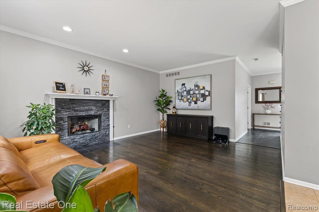 415 Evaline Drive, Troy, MI 48085 — Photo 31
