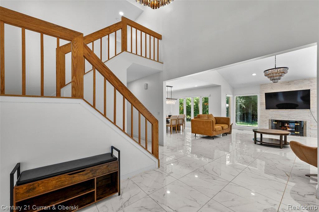 5120 Langlewood Court, West Bloomfield, MI — Photo 3