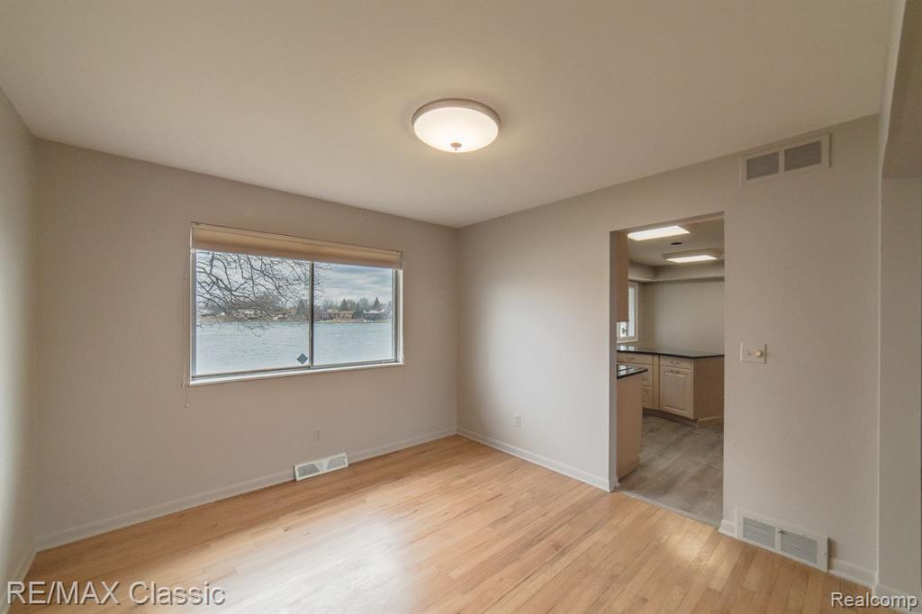 1587 Three Lakes Drive, Troy, MI 48085 — Photo 8