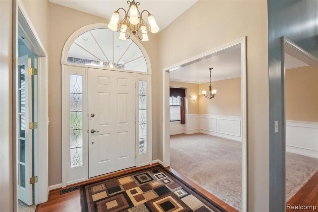 810 JOSHUA Drive, Highland, MI 48356 — Photo 3