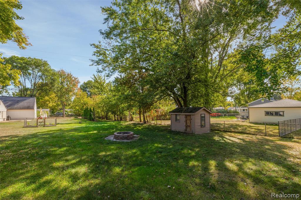4953 Rioview Drive, Clarkston, MI — Photo 25