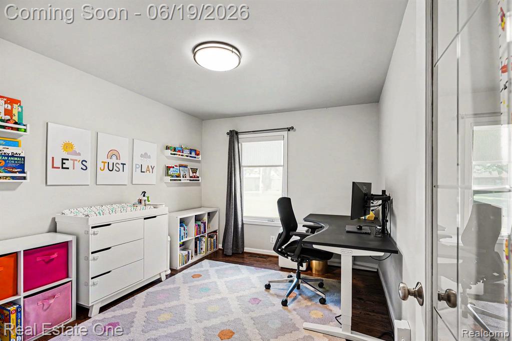 6317 Atkins Drive, Troy, MI 48085 — Photo 9