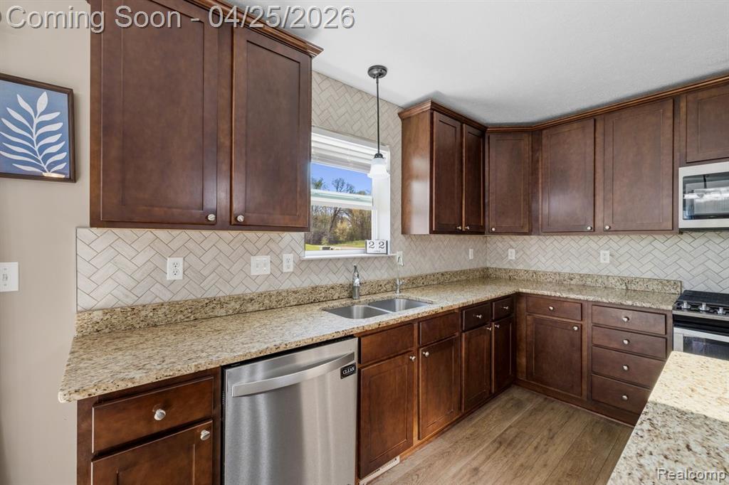 1760 Stonehouse Drive, Gregory, MI 48137 — Photo 6