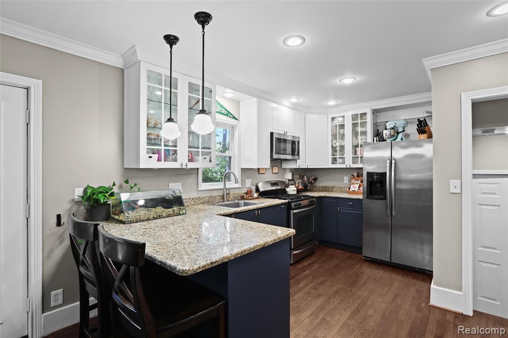 4325 Olivia Avenue, Royal Oak, MI 48073 — Photo 12