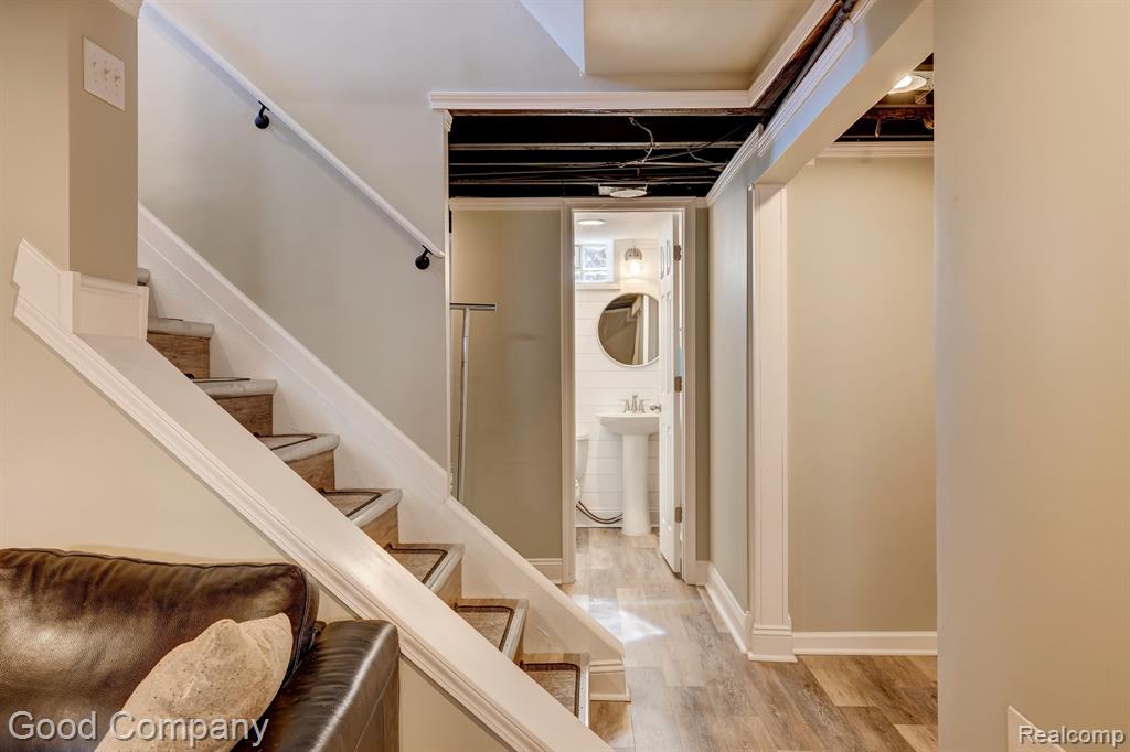703 E BLOOMFIELD Avenue, Royal Oak, MI 48073 — Photo 32