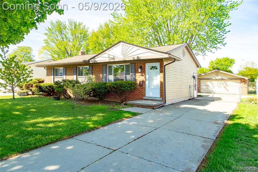 33301 Janet, Fraser, MI 48026 — Photo 3