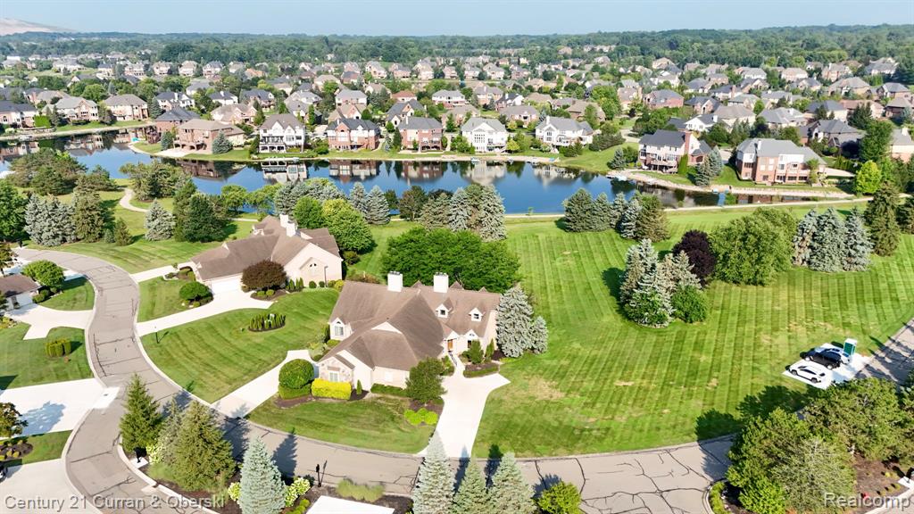 18215 Blue Heron Drive W, Northville, MI 48168 — Photo 49