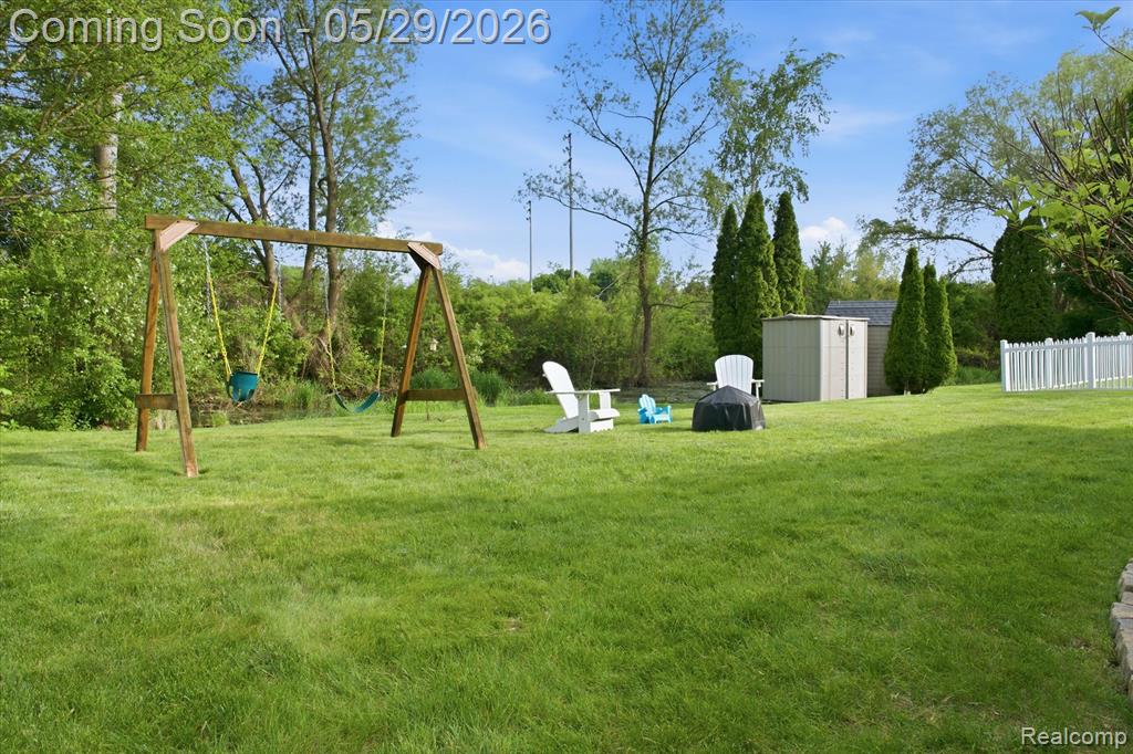 349 Princeton Drive, South Lyon, MI 48178 — Photo 31