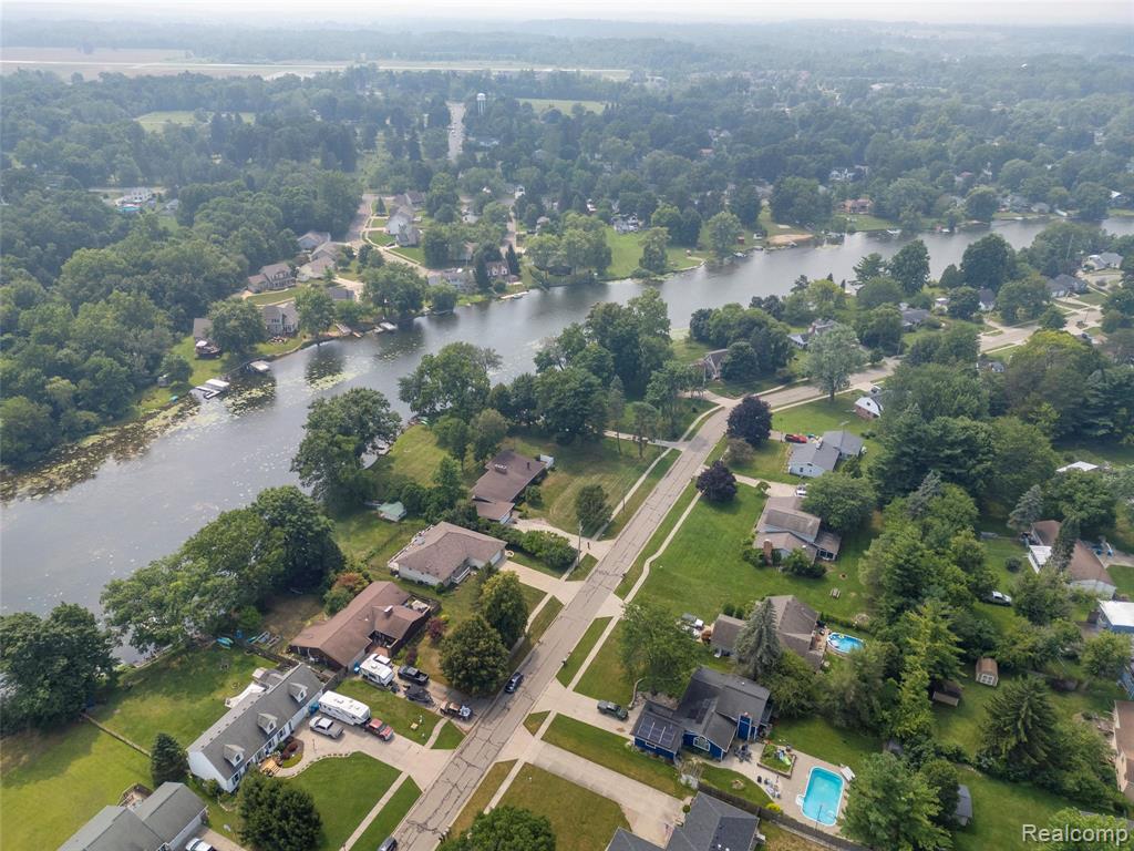 628 Riverside Drive, Linden, MI 48451 — Photo 53