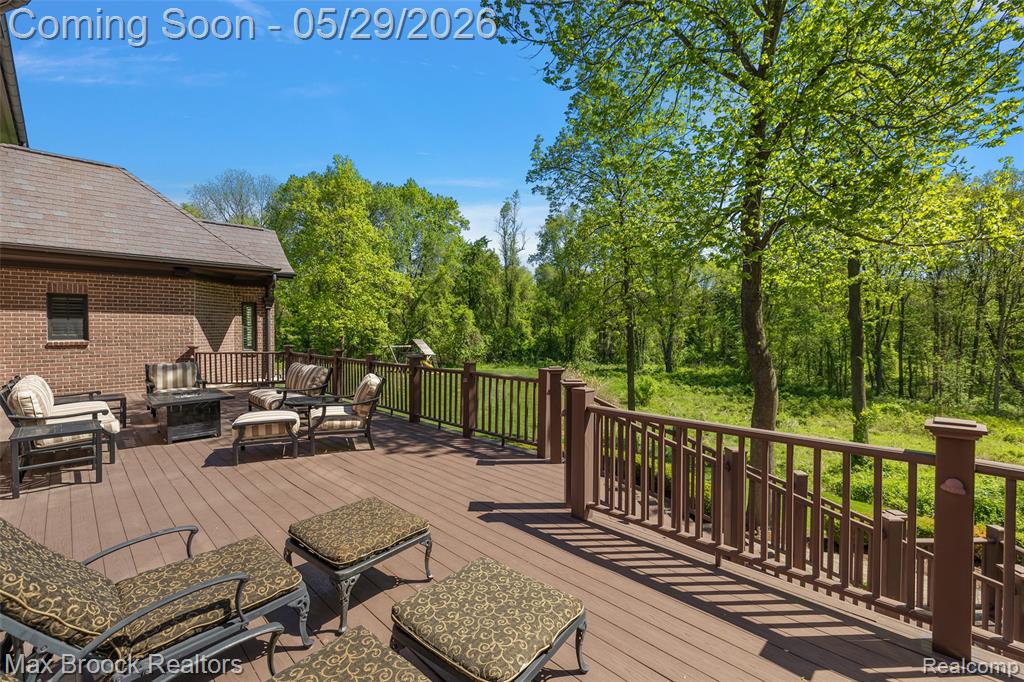 9716 Hadley Road, Clarkston, MI 48348 — Photo 31