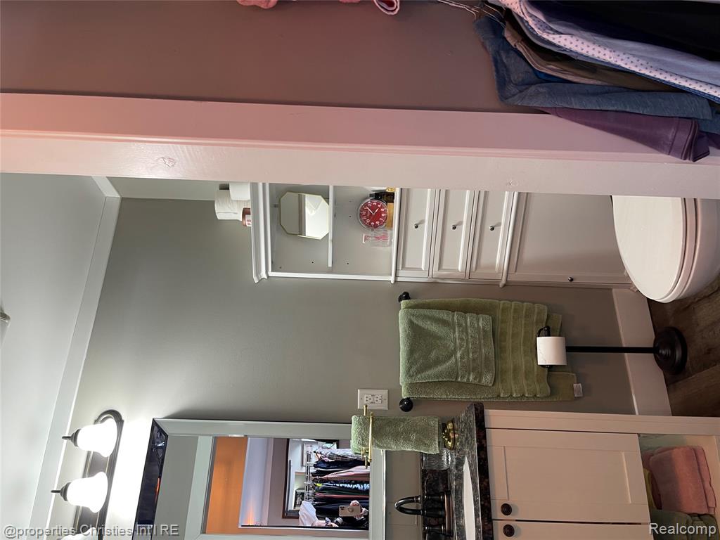 21865 Novi Road, Northville, MI 48167 — Photo 3