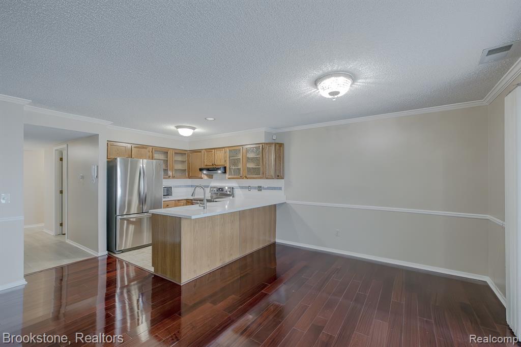 5078 Harbor Oak Drive, 40, Waterford, MI 48329 — Photo 18