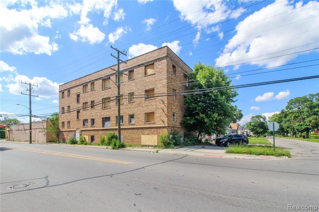 10820 SCHOOLCRAFT Street, Detroit, MI 48238 — Photo 2