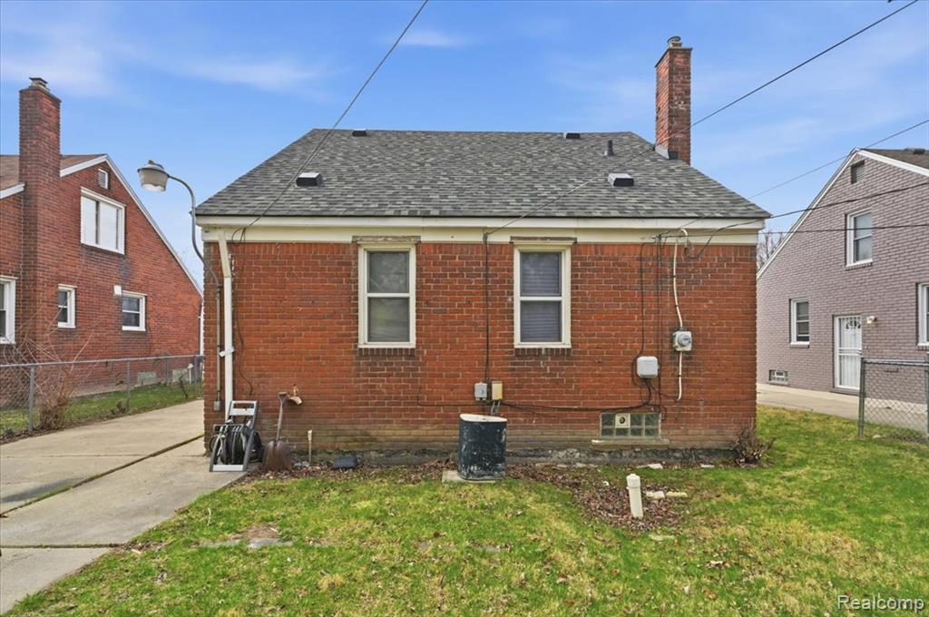 6106 Oldtown Street, Detroit, MI 48224 — Photo 24