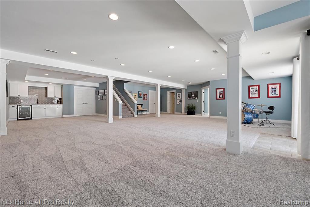 22841 Shepherds Hollow Drive, South Lyon, MI 48178 — Photo 36