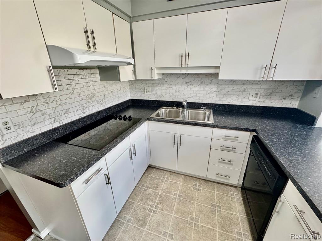 4180 Colorado Lane, West Bloomfield, MI — Photo 8