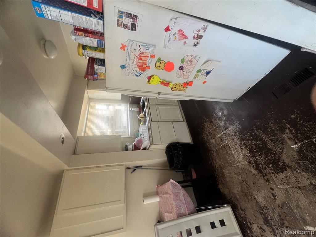 20543 Waltham Street, Detroit, MI 48205 — Photo 11