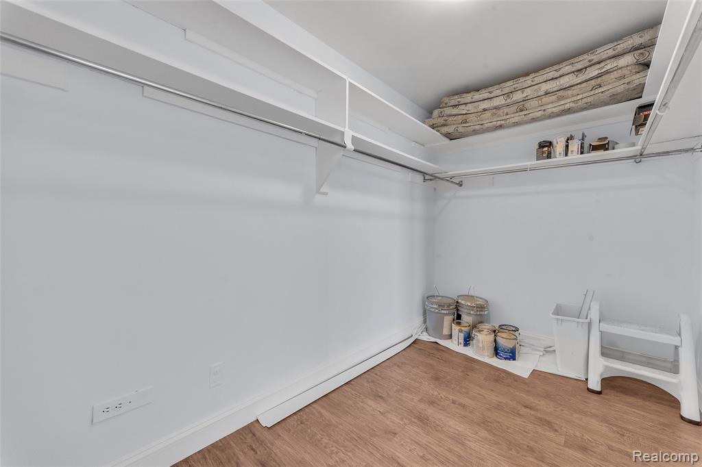 8200 E Jefferson Ave, 1610, Detroit, MI 48214 — Photo 31