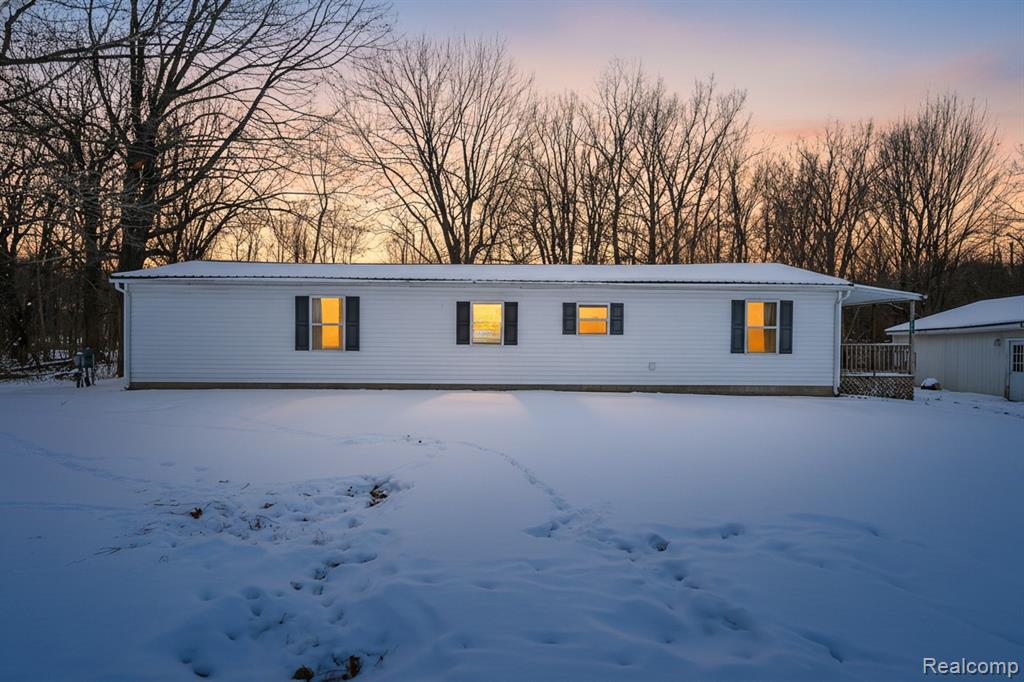 5417 Rensselear Drive, Lapeer, MI 48446 — Photo 2