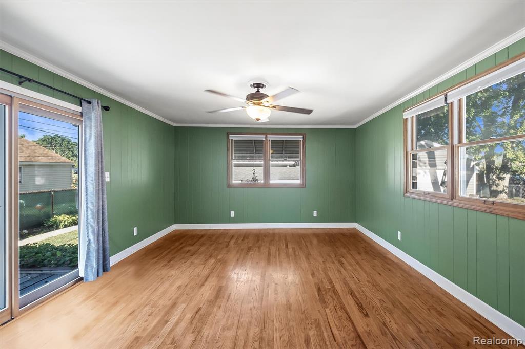 917 N Edison Avenue, Royal Oak, MI 48067 — Photo 21