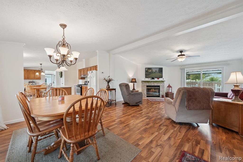 4056 Day Street, Burton, MI 48519 — Photo 5