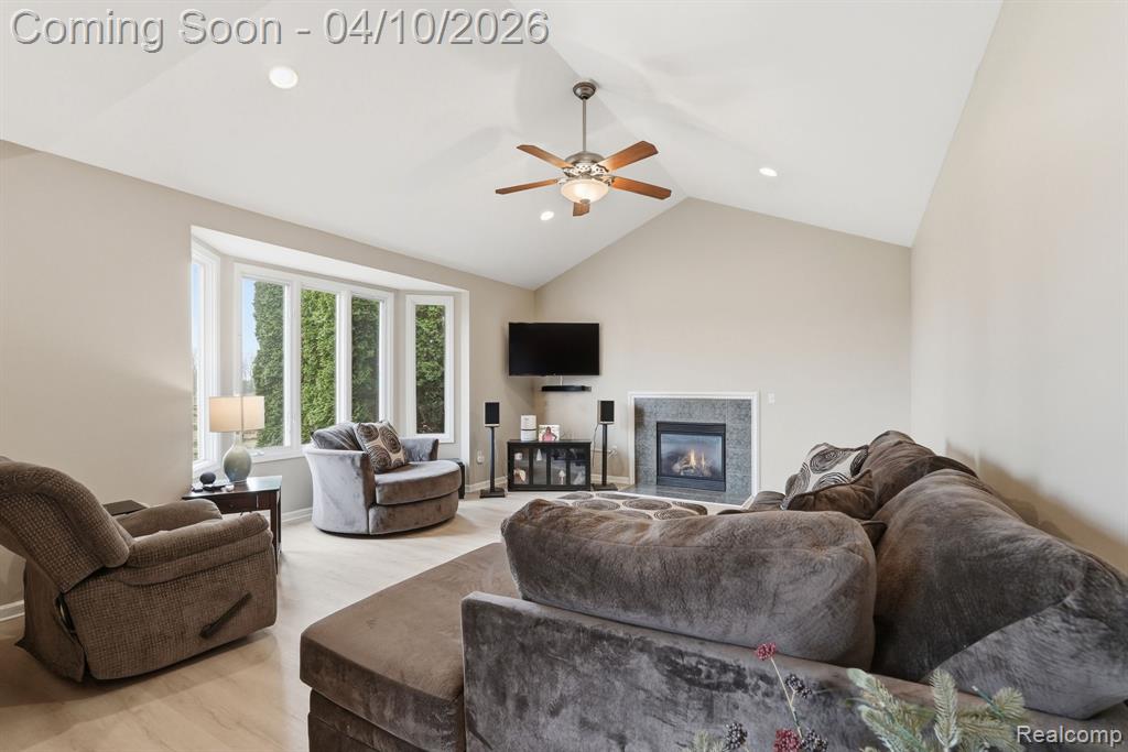 300 E Canford Park, Canton, MI 48187 — Photo 6