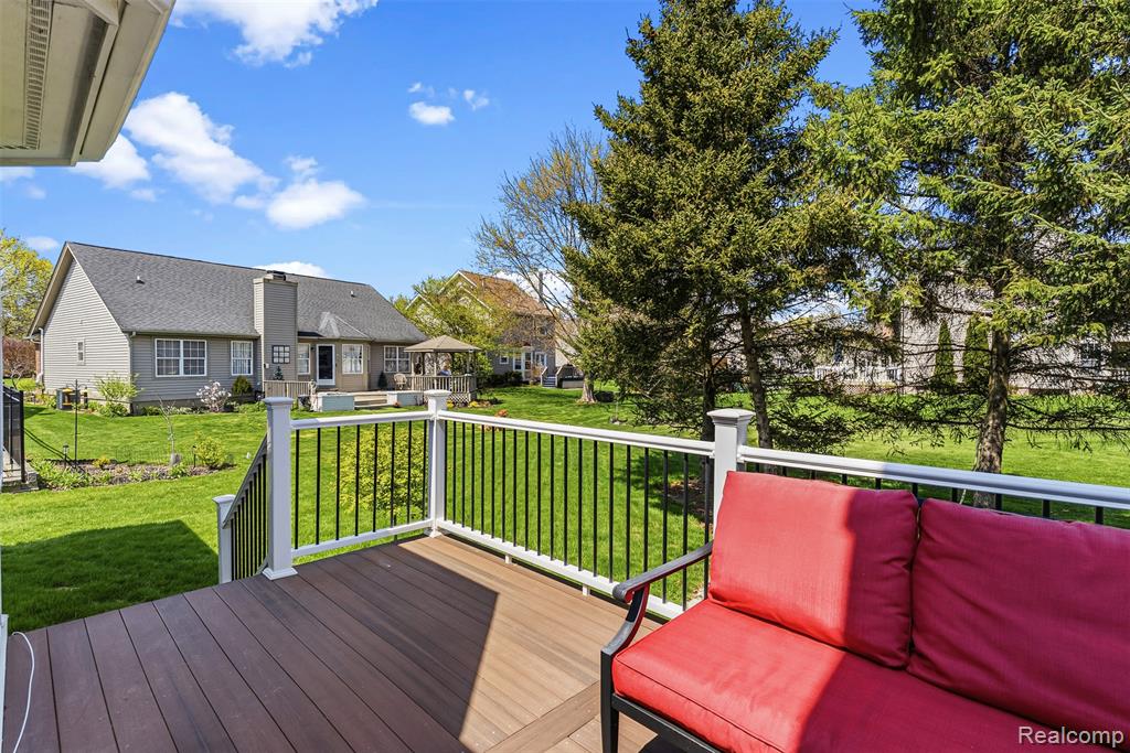 4092 Autumn Wood Drive, Fenton, MI 48430 — Photo 20