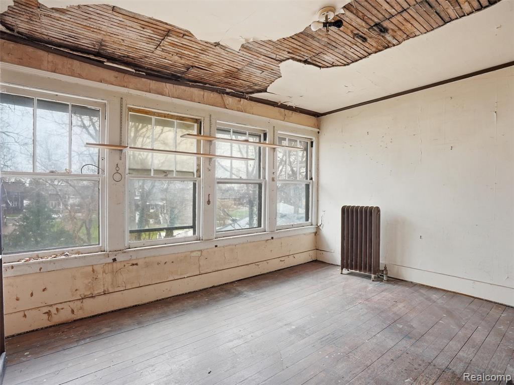 563 Chalmers Street, Detroit, MI 48215 — Photo 15