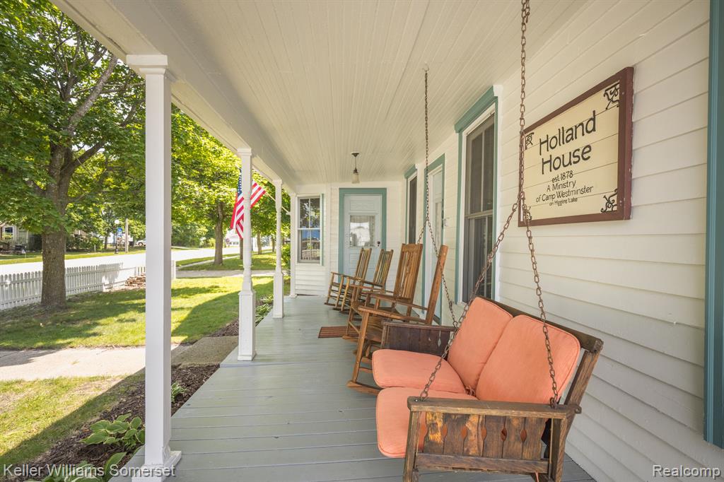 104 S 5TH Street, Roscommon, MI 48653 — Photo 4