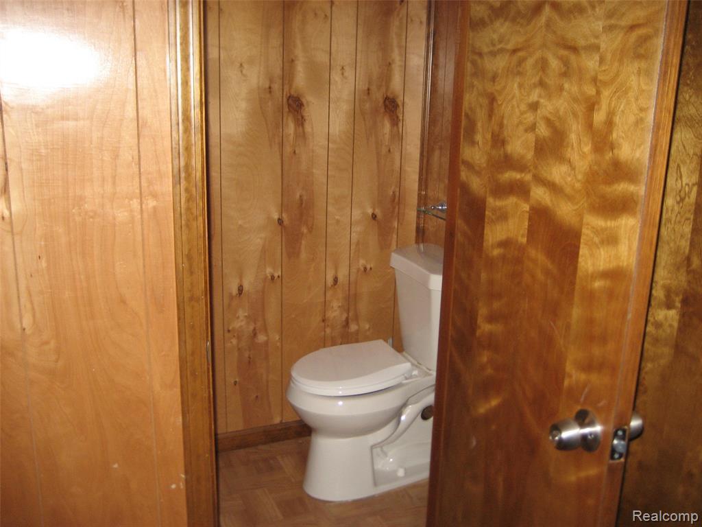 15142 Fordline Street W, Southgate, MI 48195 — Photo 8