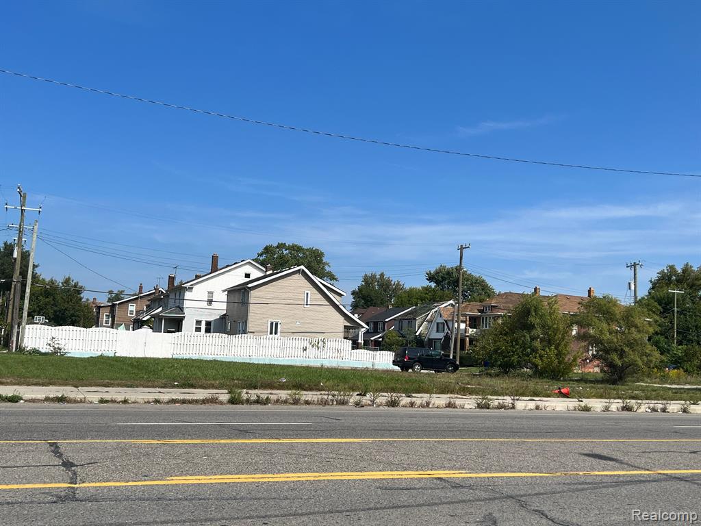 7316 W WARREN Avenue, Detroit, MI 48210 — Photo 4