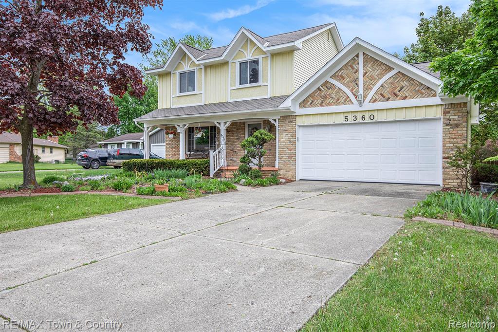 5360 OLD FRANKLIN Court, Grand Blanc, MI 48439 — Photo 24