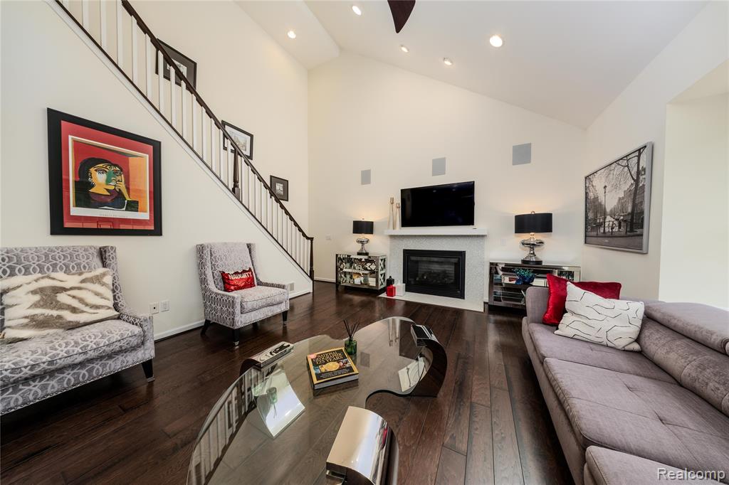 50719 Amesburg Drive, Novi, MI — Photo 17